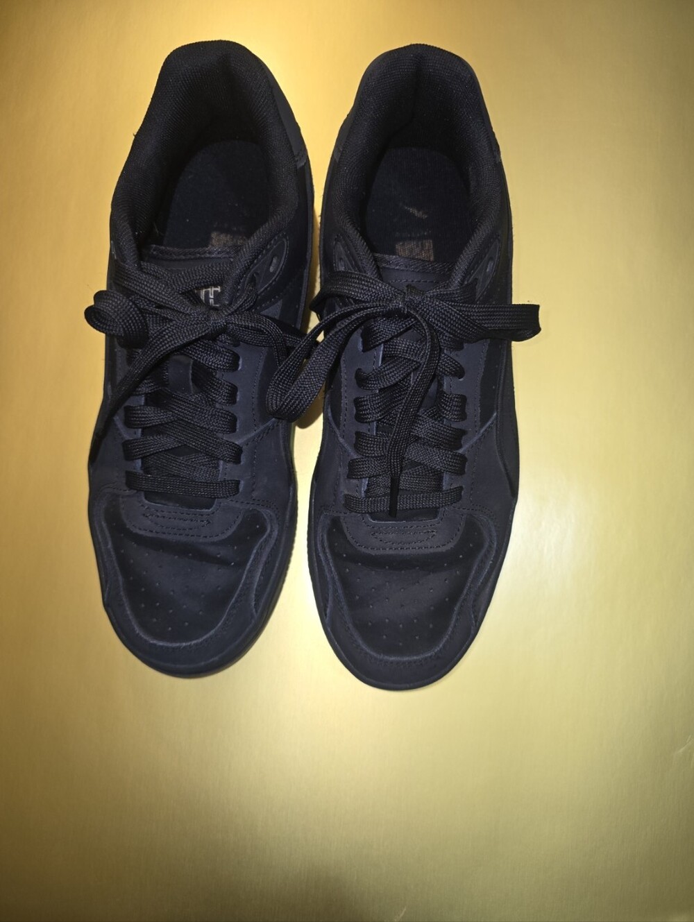 PUMA men's black sneakers, size US 8.5. Style number 403924-01 BLACK
